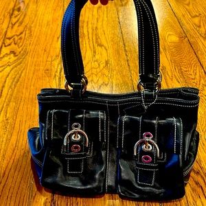 Vintage Coach bag in black